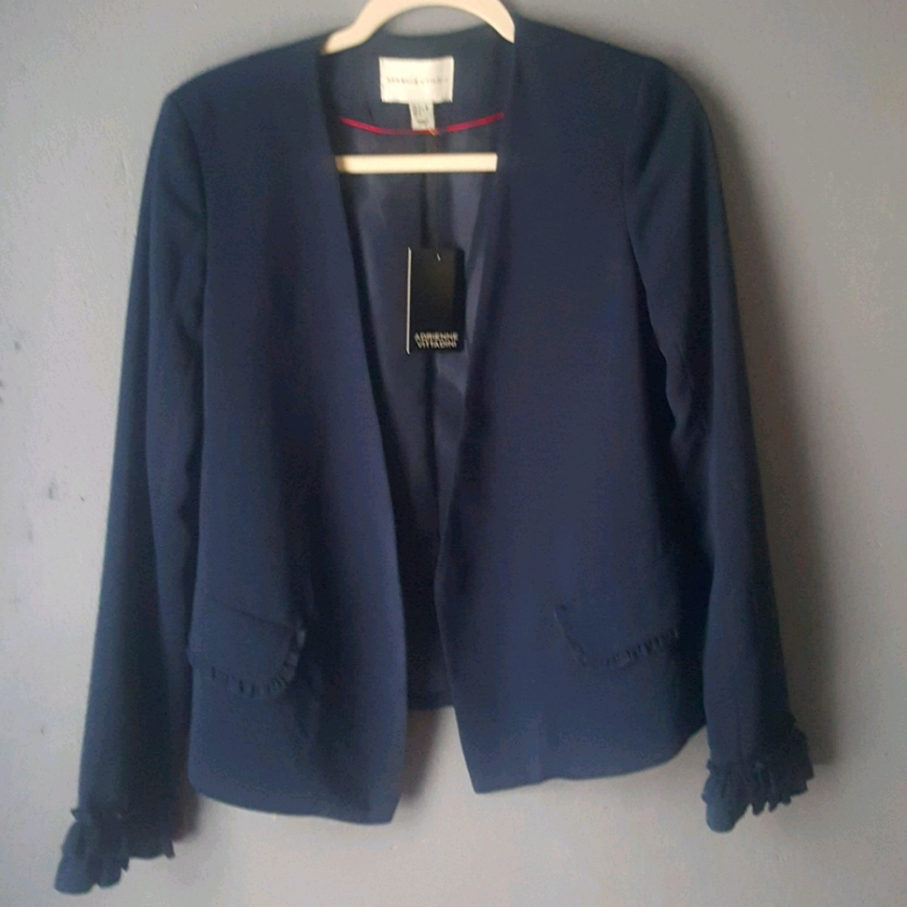 Adrienne Vittadini Open Front Blazer. Size S‎